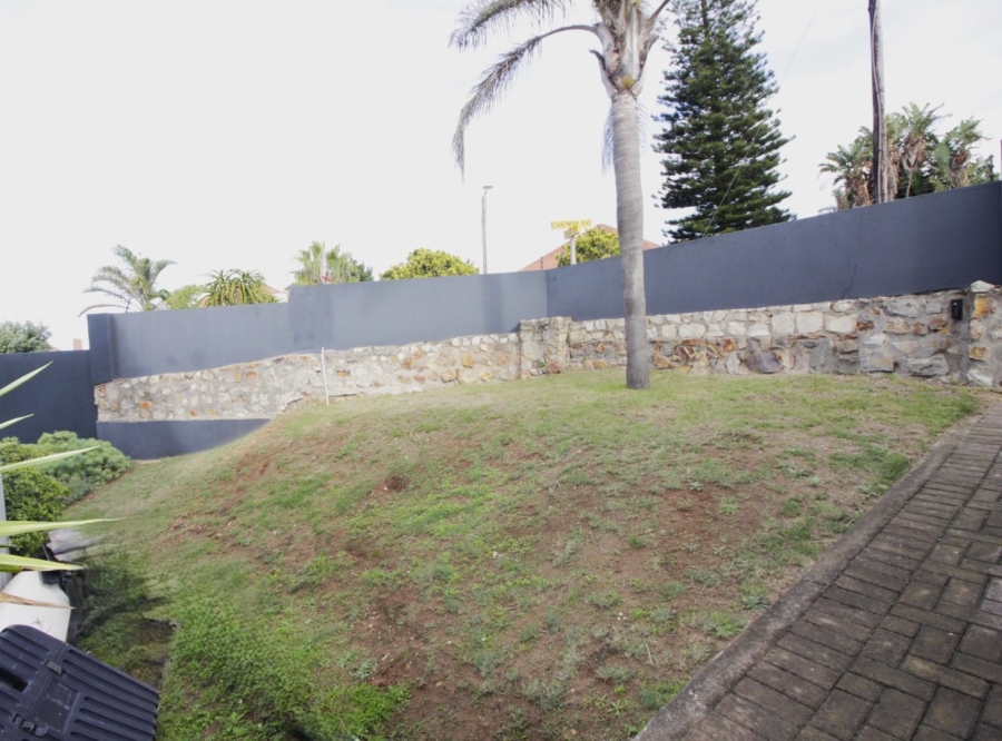5 Bedroom Property for Sale in Humerail Eastern Cape